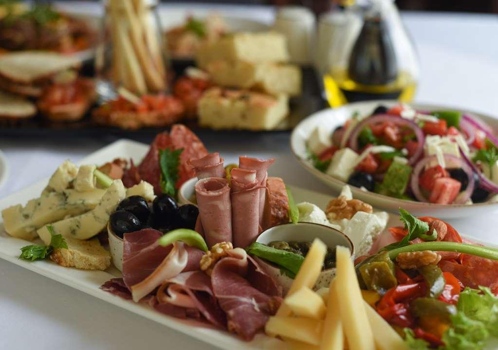 Casa Solada Hotel 坎帕拉 餐厅 照片